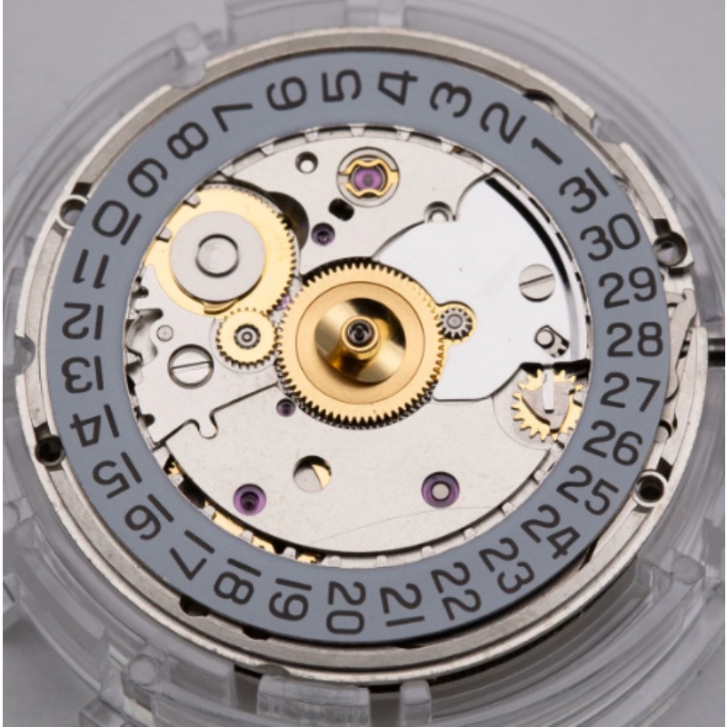 Loook Store ETA C07.111 V8 Cer - Watch V8 评论和价格